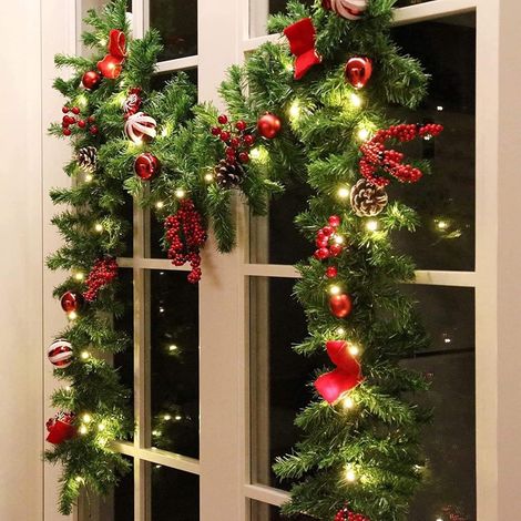 Guirlande De Noël - Guirlande En Raphia Artificielle Pré-Éclairée Avec Lumières Led - 180 Cm - Baies Rouges Pommes De Pin Boules De Noël - Pour Cheminée Escalier Porte Jardin (1/5)