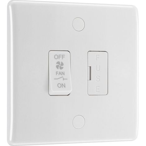 Interrupteur isolateur de ventilateur à triple pôle, 10 A, bords ronds, blanc moulé (1/5)