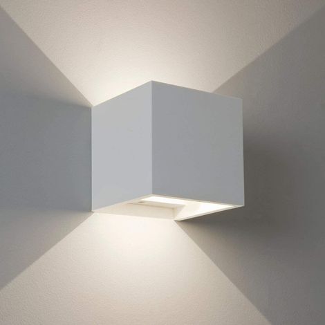 Applique in gesso dal design moderno con forma di cubo attacco per lampadine G9 (1/5)