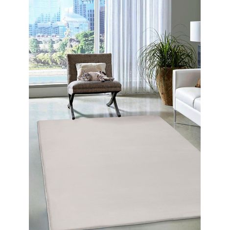 the carpet Cosy kuschelig Warmer Fellteppich, weich und elegant, waschbar und Fußbodenheizung geeignet, Beige, 140 x 200 cm (1/4)