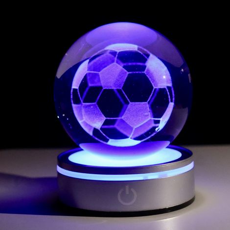 Boule De Cristal 3D - Veilleuse Boule De Football - Décoration Intérieure - 8 Cm - Base Carrée Argentée - 1 Pièce (1/4)