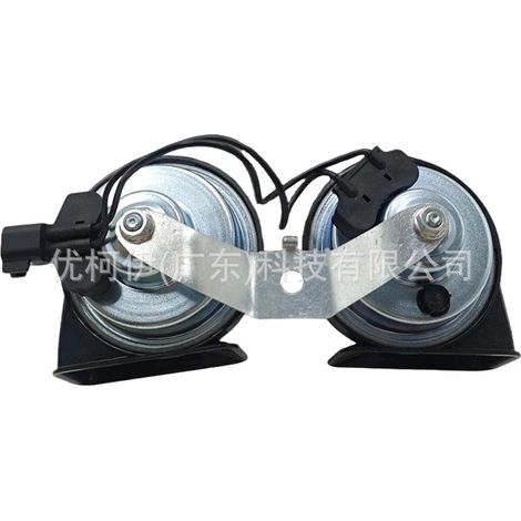 Kühlwasserschlauch 17127592651, passend für BMW 7er F01/F02/F03/F04 (1/4)
