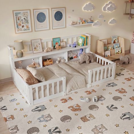 BLANKETSWARM - Lit simple enfant au sol 90×200cm en bois de pin massif, Lit montessori avec bibliothèque - barrière de sécurité - sans matelas, Blanc