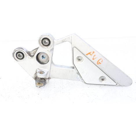 [PRODUIT D'OCCASION] PLATINE CALE PIED AVANT GAUCHE YAMAHA FZ6 FAZER S2 600 2007 - 2011 (1/5)