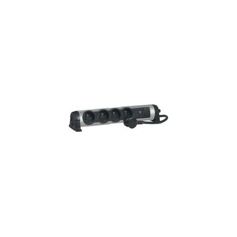 Multiprises 4 x 2p+t mesure connectee fb (050040) (1/2)