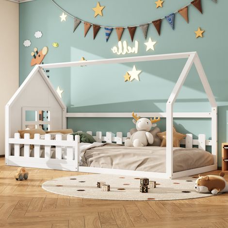 Cama infantil casita de pino y MDF blanca OKMYHOME (1/5)