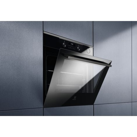 Electrolux KOCDP67H Forno A vapore SenseCook con SteamCrisp Serie 600 con pulizia pirolitica. Dimensione del forno: Media, Tipo di forno: Forno elettrico, Capacità interna forno totale: 72 L. Posiz... (1/5)