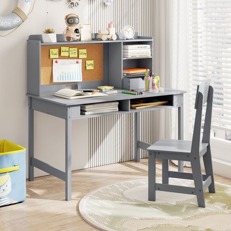 Bureau enfant gris en bois avec chaise ergonomique, panneau en liège, tiroir et étagères, pour chambre, coin étude et salle de jeux (1/4)