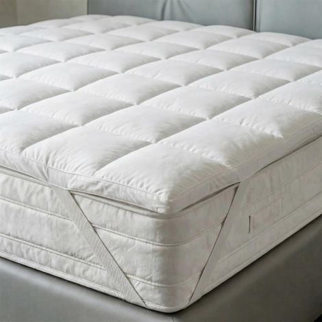 Topper Matrimoniale Maxi One in Cotone con Imbottitura di 1100gr/mq e soffietto 8cm - NON SCIVOLA con Cinghie Angolari - Facile da Lavare, Trapuntato (180x200cm) (1/5)