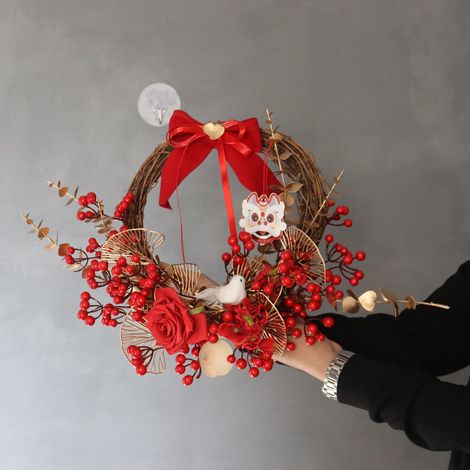 Künstlicher Beerenkranz mit Lichteffekten – 40 cm Durchmesser, PE/Rattan, für festliche Dekorationen im Innen- und Außenbereich – Lieferumfang: 1 Kranz (1/5)