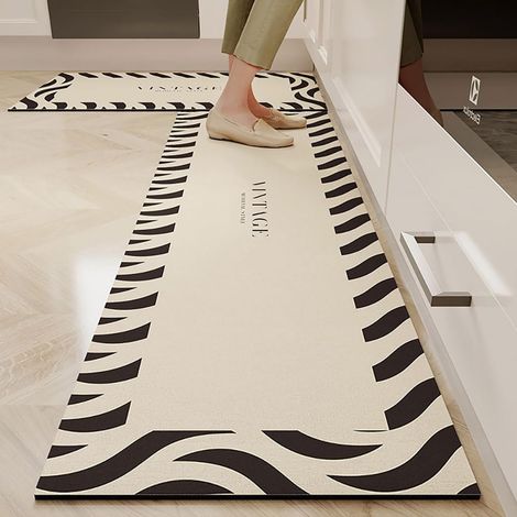 Non-slip kitchen mat, diatomite kitchen mat, absorbent kitchen mat in front of the sink, washable bath mat, dish mat, shower mat (50x180m, Zebra Beige) (1/5)