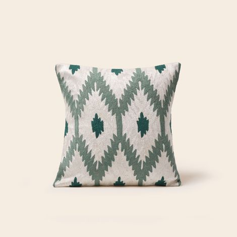 Housse de coussin en Motif ikat en point de chainette JOKO