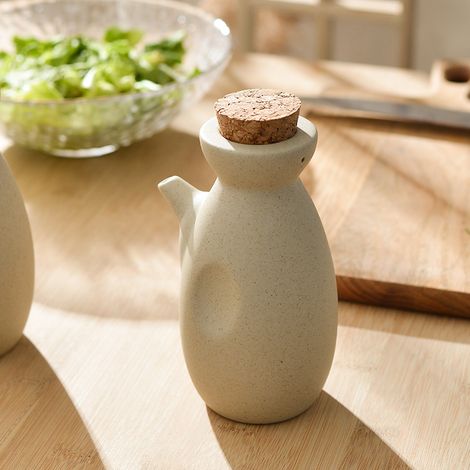 Housse à huile en céramique avec bec verseur pour le service à table, blanche  Housse à huile et vinaigre, verseur à condiments pour cuisines à domicile, restaurants, cafés et dîners entre amis (1/5)