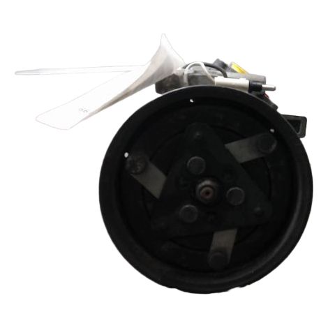 [PRODUIT D'OCCASION] Compresseur Air Conditionne RENAULT Clio II Ph.2 01-06 ♻️ Ref Oe. 8200953358 - Garantie à vie (1/5)
