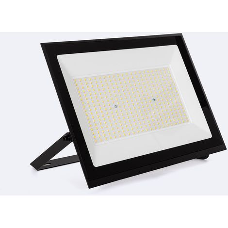 LED Fluter 200W 120 lm/W IP65 S3 4000K Nein Schwarz Neutralweiß