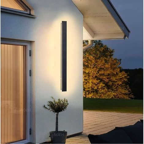 Lange Wandleuchte, Villa-Wandleuchte, schwarze LED-Außenwandleuchte aus wasserdichtem Aluminium und Acryl, IP65, für Gärten, Terrassen, Schlafzimmer, Wohnzimmer, 60 cm, 19 W (Licht) (1/4)