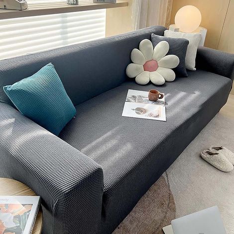 Stretch Sofa Cover, Non-Slip and Washable Sofa Protector for Living Rooms with Dogs and Cats, Suitable for 1, 2, 3, 4, and 5 Seater Sofas (1/5)