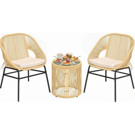 CHICFURN Set de 2 sillones de jardín con mesa auxiliar redonda, muebles de balcón en resina trenzada beige con cojines, mesa de vidrio templado para terraza (1/5)