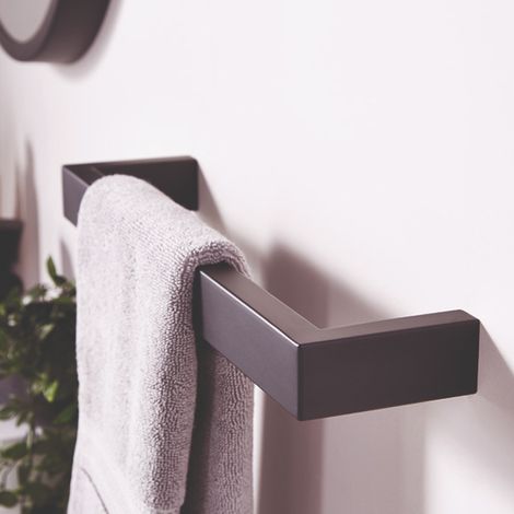 Heatwave Atlas Matt Black Dry Electric Bar Towel Rail 630mm (W)