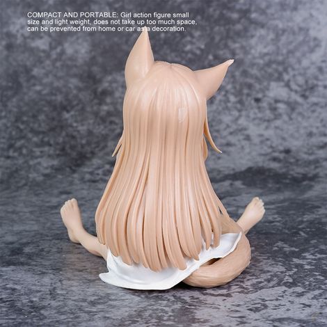 Figurine en farine de soja représentant une chatte assise en train de manger du poisson. Ma chatte est adorable, une jolie figurine. (1/5)