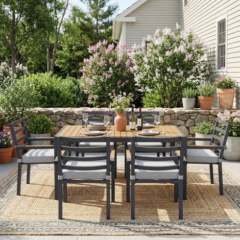 Ensemble de salle à manger de jardin pour 6 personnes - Table et 6 chaises de jardin structure fer galvanisé plateau bois composite gris résistant aux intempéries (1/5)