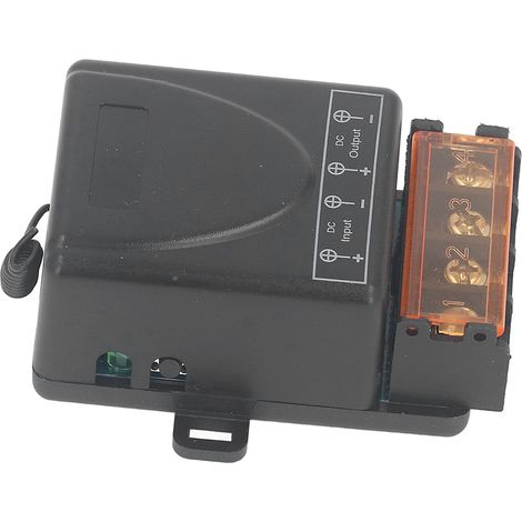 Funkschalter (12–72 V, 30 A), Batterietrennrelais mit 100 m Reichweite, Fahrzeugstromtrennung, Fernbedienungsset (1/5)