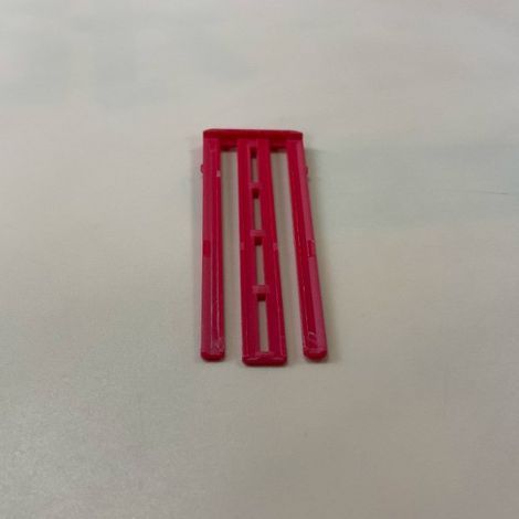13935621 Connecteurs, prises et faisceaux de câbles automobiles (1/4)