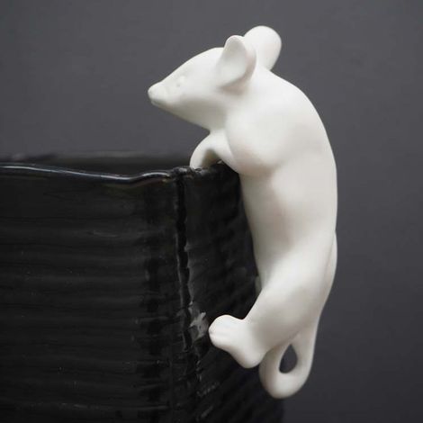 Souris porcelaine à suspendre 10x4x6cm (1/2)
