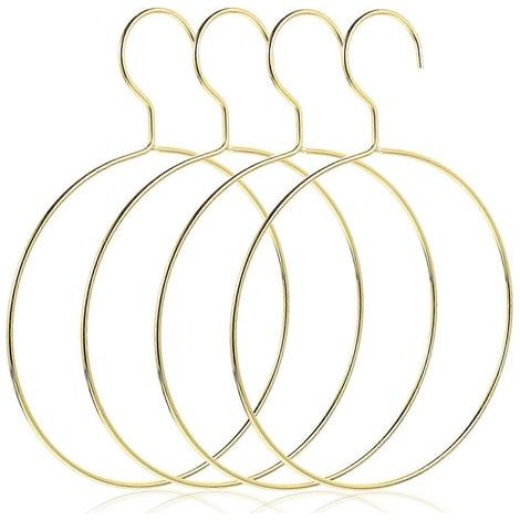 Set mit 4 Schalringen im nordischen Stil, Kleiderbügeln, Gürtelhaltern aus Metall – 25,5 x 17,8 cm – Gold (1/3)