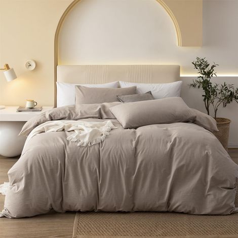 Parure de lit en coton renforcé avec housse de couette de 135 x 200 cm et 1 taie d'oreiller de 80 x 80 cm avec fermeture Éclair, marron uni taupe, kaki (1/5)