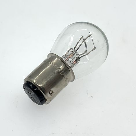 Connecteurs automobiles pour feux de freinage, clignotants et feux arrière - connecteurs étanches, douilles et ampoules individuelles.
