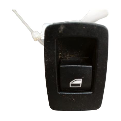 [PRODUIT D'OCCASION] Commande Leve-glace Porte Arg BMW Serie 1 ♻️ Ref Oe. 61319208106 - Garantie à vie (1/3)