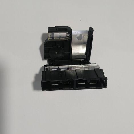 Le fusible 24380-JA00A 924-079 convient aux Nissan Altima de 2007 à 2013.
