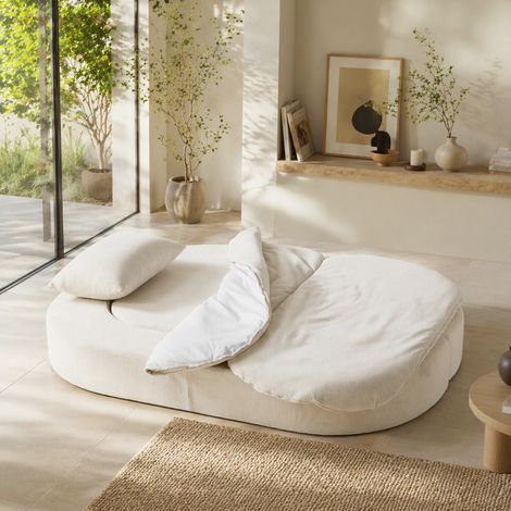 Canapé convertible 2-en-1 en flanelle, blanc cassé, avec 2 coussins et couverture (1/5)