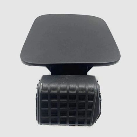 69510C1000 69510-C1000 is suitable for the fuel tank cover of 2015 Hyundai Sonata models. (1/4)