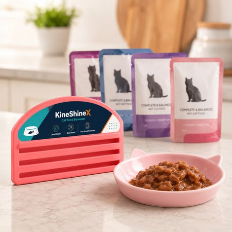 Le presse-aliments pour chats KineShineX est un outil permettant de presser les sachets de nourriture humide, les friandises pour chats, les aliments en conserve et les compléments alimentaires, pour (1/4)
