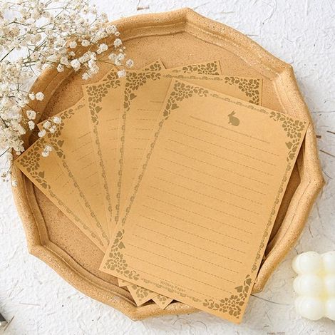 Luxuriöses 6 teiliges Set aus Briefumschlägen und Briefpapier in Leinenoptik mit Wachssiegeln für DIY Projekte, Hochzeitseinladungen, standesamtl (1/5)