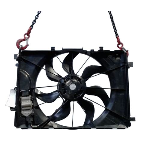 Moteur Ventilateur Radiateur MERCEDES Gla [PRODUIT D'OCCASION]♻️2465000064 (1/3)
