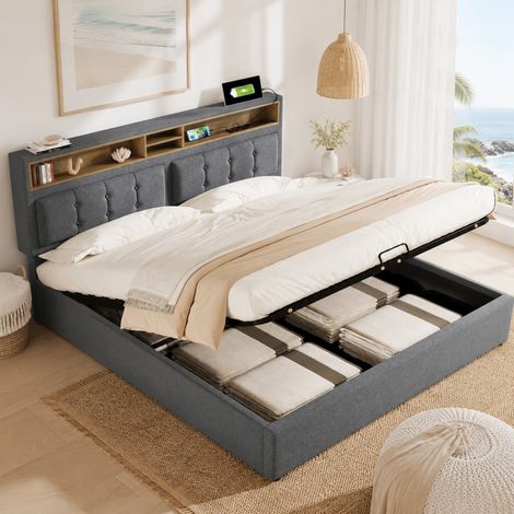Cama con almacenamiento 160x200 cm en tela gris, cabecero ajustable con 4 compartimentos, somier elevable y enchufes USB y USB-C integrados – CHICFURN (1/5)