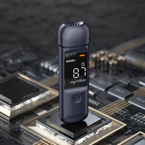 Etilometro portatile, etilometro con display digitale a LED a tre colori, batteria ricaricabile e rilevamento automatico.