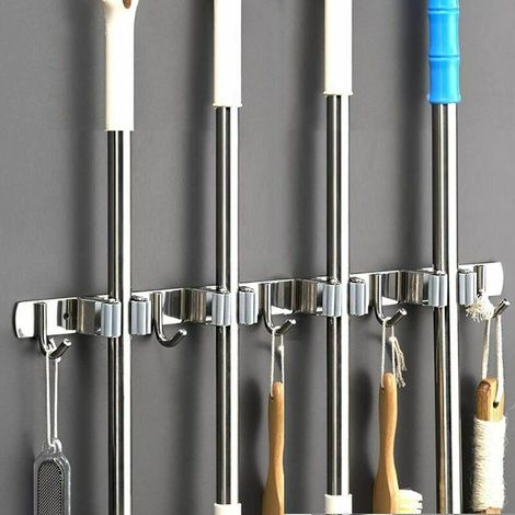 Soporte de pared para escobas RTGPT de acero inoxidable con 4 ranuras y 5 ganchos, ideal para cocina, baño, garaje y jardín, color gris.