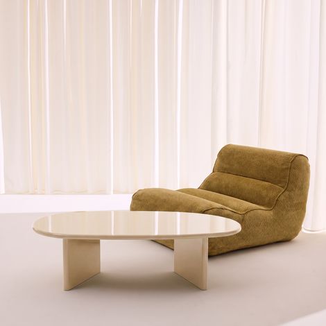 Table basse ovale finition glossy crème - Rumi