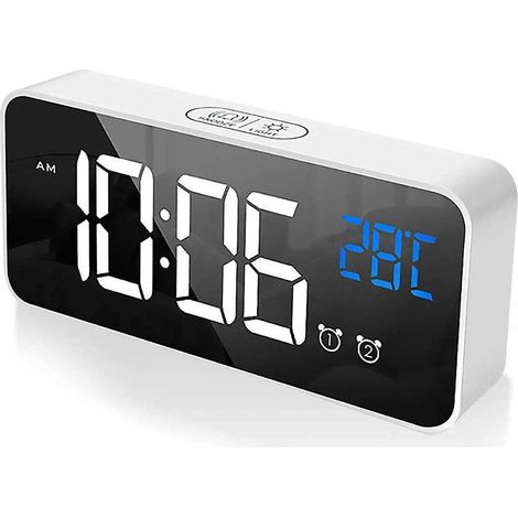 Digitaler LED-Wecker mit Spiegel, USB-aufladbar, ideal für Reisen. Temperaturanzeige, Sprachsteuerung, 4 Helligkeitsstufen, weiß.