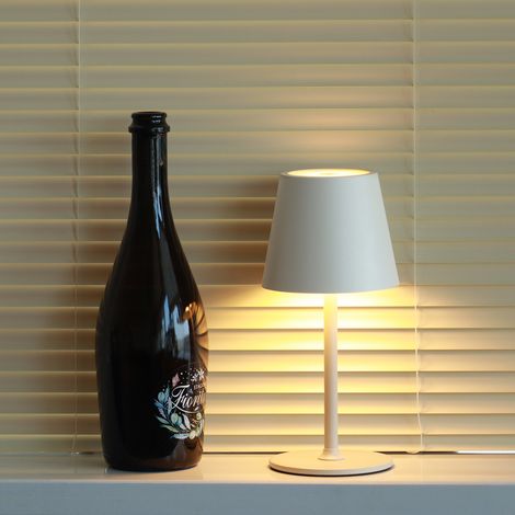 DILUMEN LED Akku Tischleuchte 24cm,Touch Kabellose Tischlampe,Dimmbare Nachttischlampe 2700K/3600/5000K,Wiederaufladbar mit USB-C,Für Restaurant, Schlafzimmer, Garten, Büro IP44 Wasserdichte(Beige) (1/5)