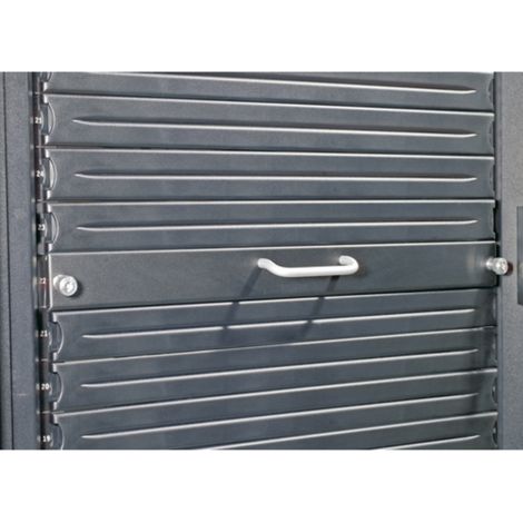 APC AR8136BLK200 accessoire de racks Panneau caché (1/2)