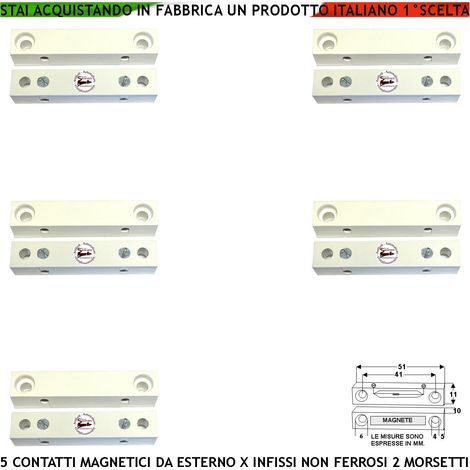 Contatto Magnetico da Esterno Cinque Pezzi Fori di Fissaggio Sensore Reed Sottovuoto Sensibilità Magnetica 13 mm Tensione Contatto Max 30 V 0,5 A Carico Resistivo Uscita Allarme NC Cover ABS Pr. IP65 (1/2)