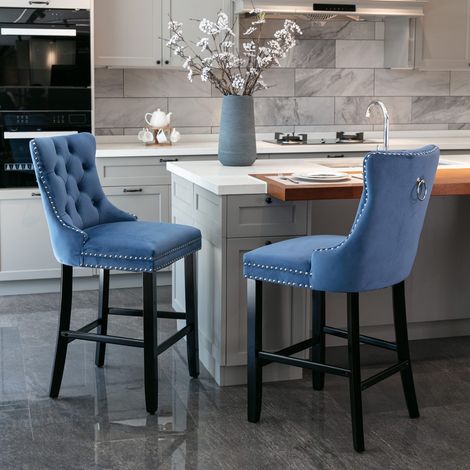 Tabourets de bar velours capitonné, lot de 2, pieds en bois, clous chromés, design élégant, assise confortable, bleu (1/5)