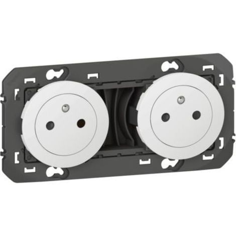 Double prise de courant 2P+T Surface dooxie 16A précâblées finition blanc - LEGRAND