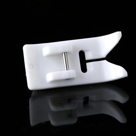 Set of 4 Teflon presser feet, ultra-smooth coating, snap system, for leather and plastic fabrics (1/5)