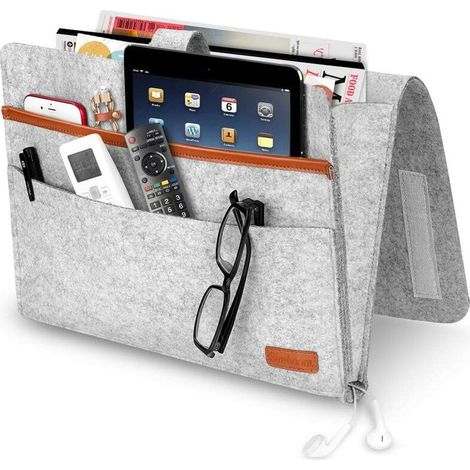 Sac de Chevet, Poche de Rangement Organisateur pour Lit Sac à Accrocher en Tissu pour télécommande, Tablette, Câble de Recharg, Magazine, Lunettes, Stylo - Gris Clair (1/5)